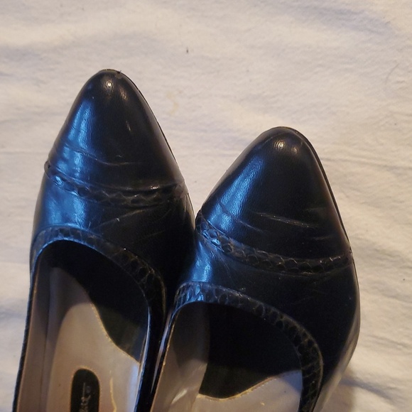 Gloria Vanderbilt Vintage Black Celebrate Sz. 8 Heels Classic Design - Picture 4 of 9